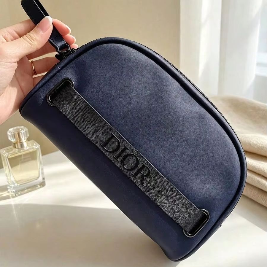 Dior Navy Blue Half Moon Cosme - Luxury Bags Dior 评论和价格