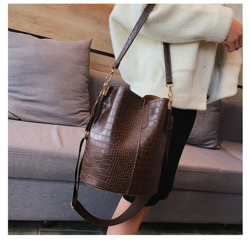 Vintage Leather Stone Pattern  - Key Holder Leather Pouch 评论和价格